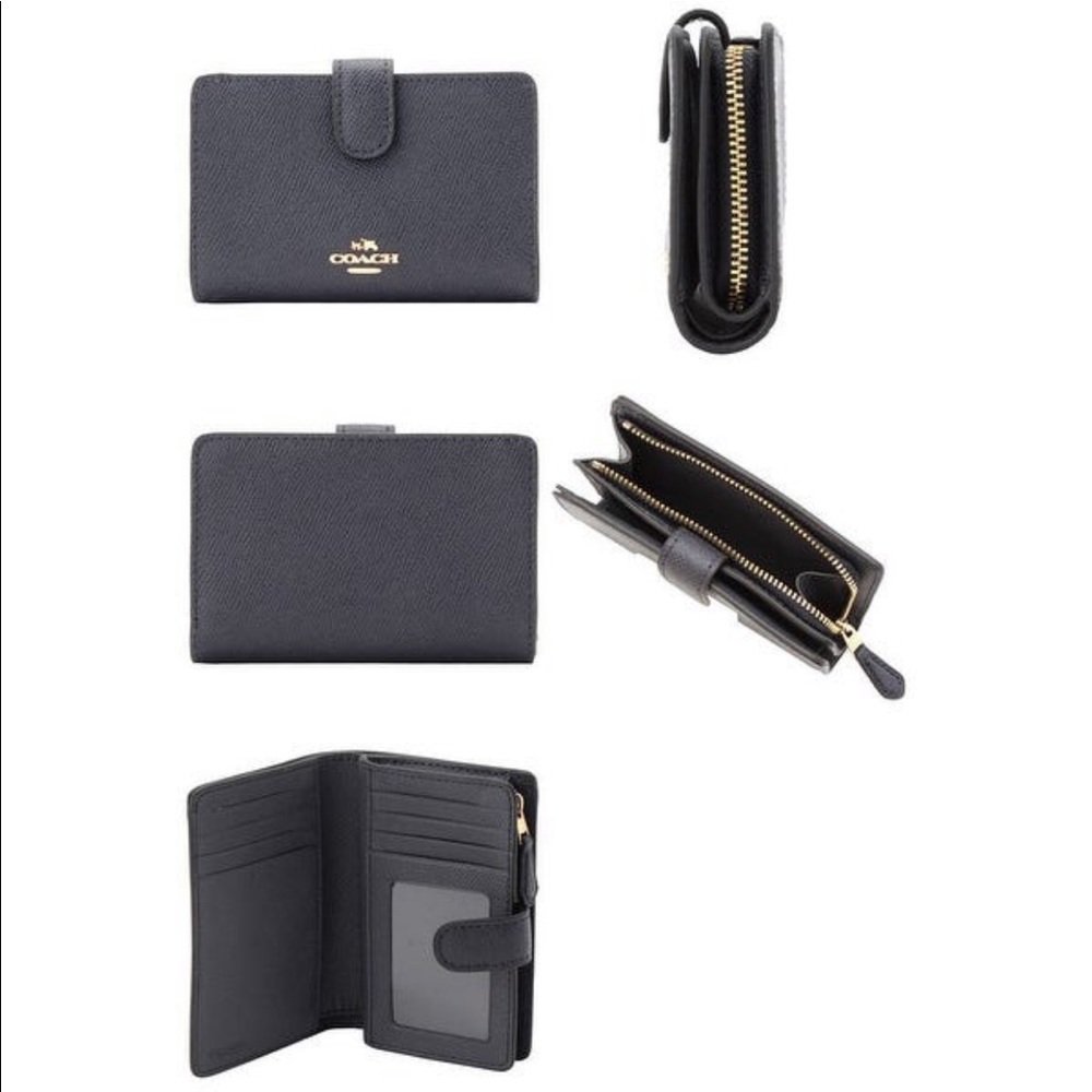 ***sold*** Coach wallet